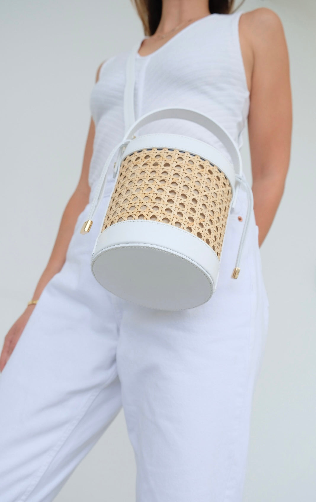 The Sally Bucket - White